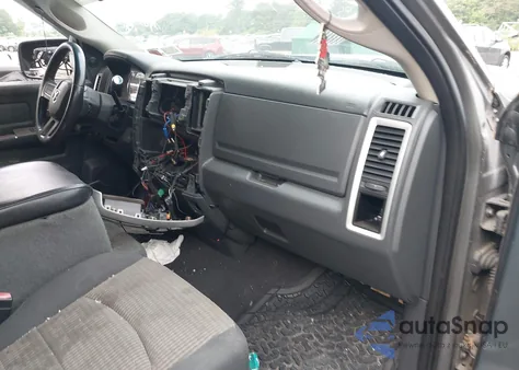 2010 Dodge Ram 1500 Slt/Sport/Trx from USA, damaged, VIN 1D7RB1GT2AS120479